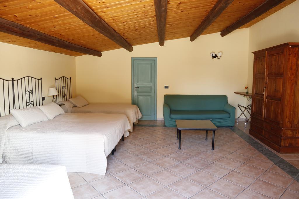 Albergo La Fontanella Noto Exterior photo